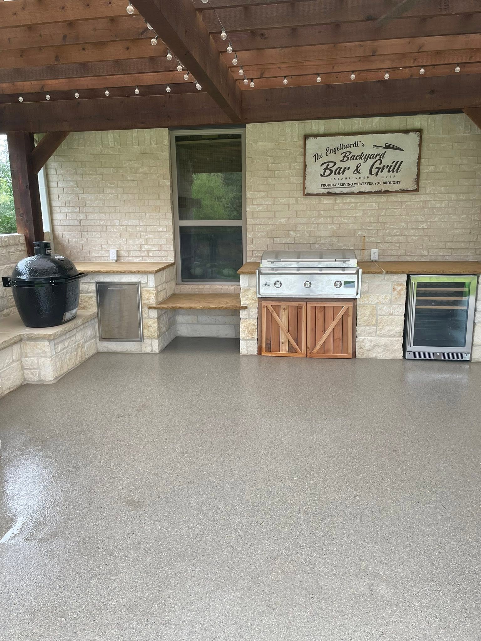 Custom outdoor kitchen island built by Outdoor Grill Sales in Weatherford, Texas